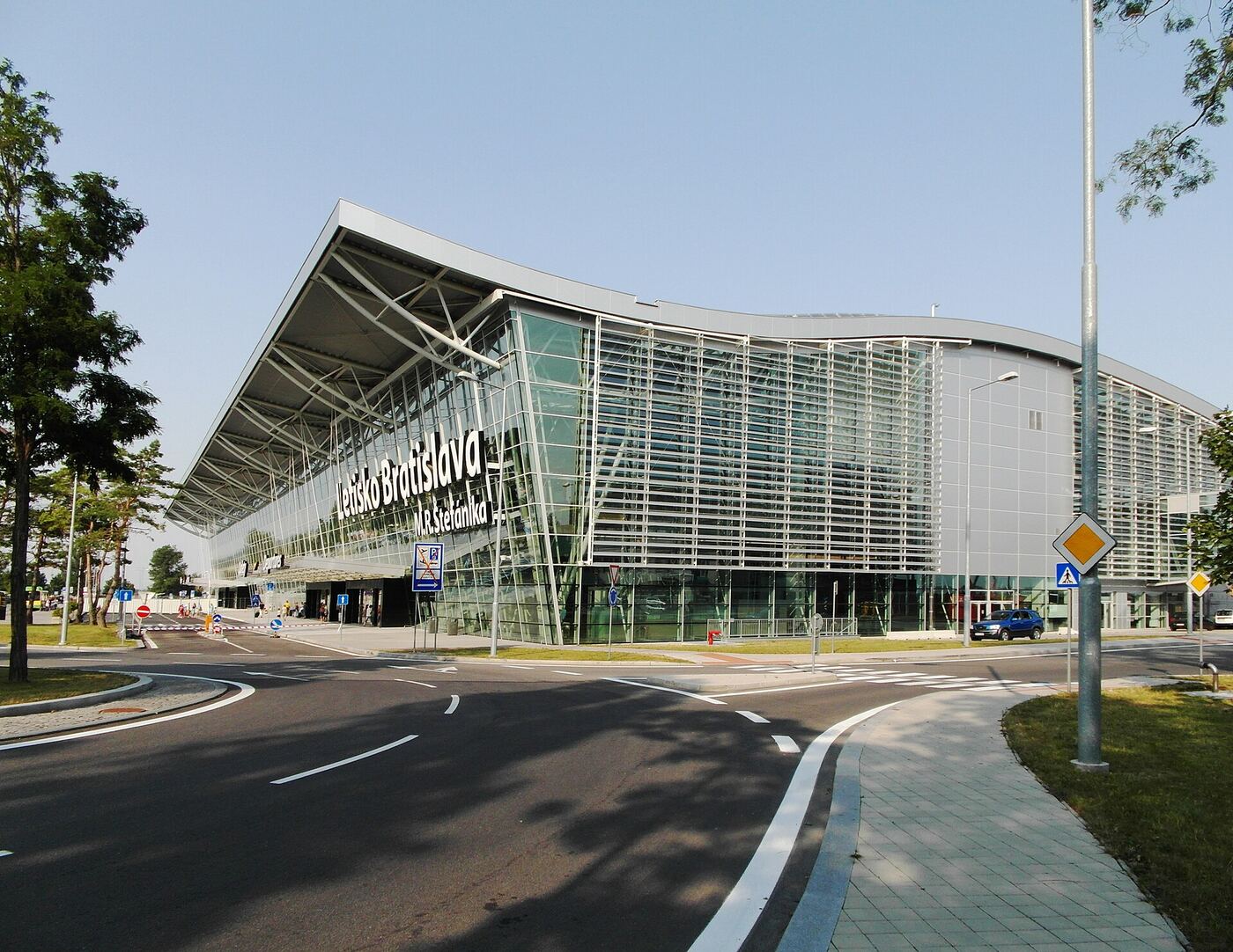 bratislava airport entrance
